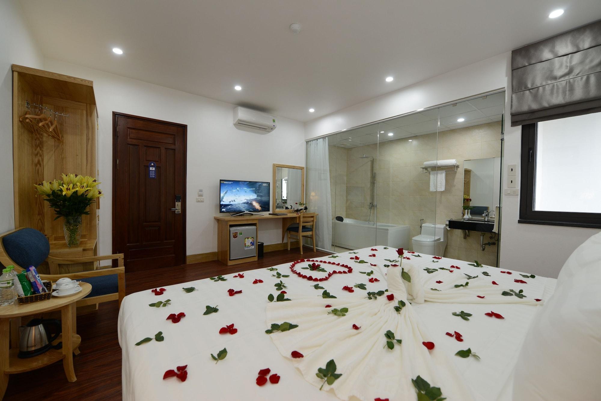 Blue Hanoi Inn City Hotel Buitenkant foto